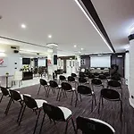 Ξενοδοχείο Raffaello & Mooka Restaurant Σενιγκάλια