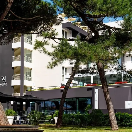 Otel Raffaello & Mooka Restaurant 4*