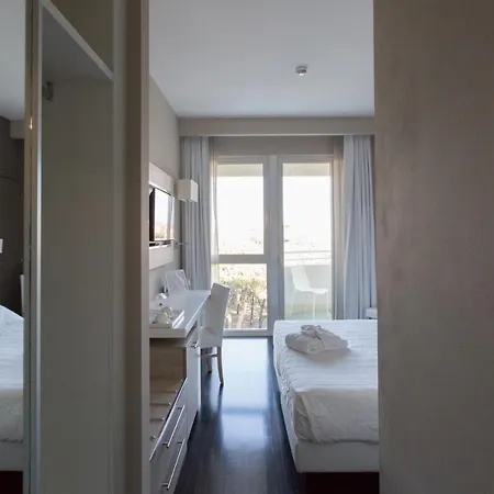 Hotel Raffaello 4*