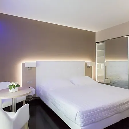 Raffaello & Mooka Restaurant Hotel 4*