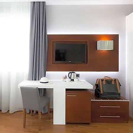 Raffaello & Mooka Restaurant Hotel 4*
