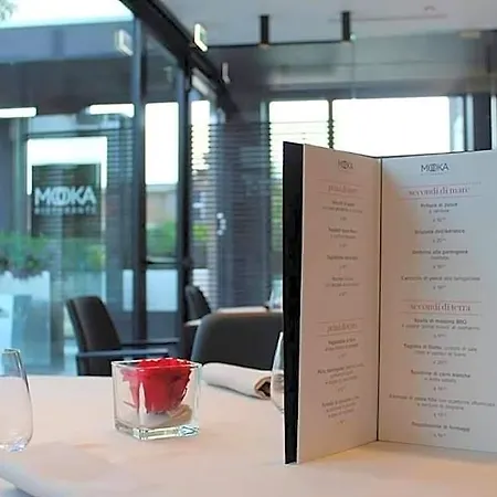 Hotel Raffaello & Mooka Restaurant